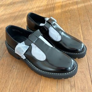 New Urban Outfitters Paige T-Strap Mary Jane Shoe Black 8